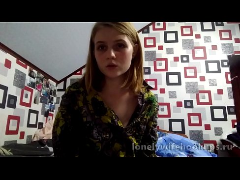 ❤️ Juna blonda studento el Rusio ŝatas pli grandajn dikojn. ❤ Faka video ĉe eo.xxxomg.ru ☑