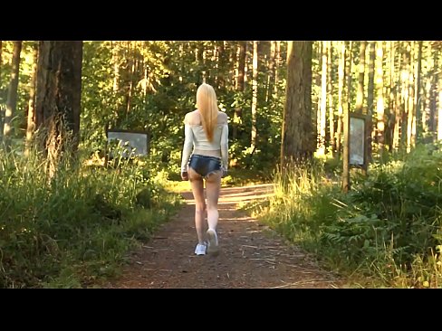 ❤️ Bela virino moviĝas malrapide, ne nuda video ❤ Faka video ĉe eo.xxxomg.ru ☑